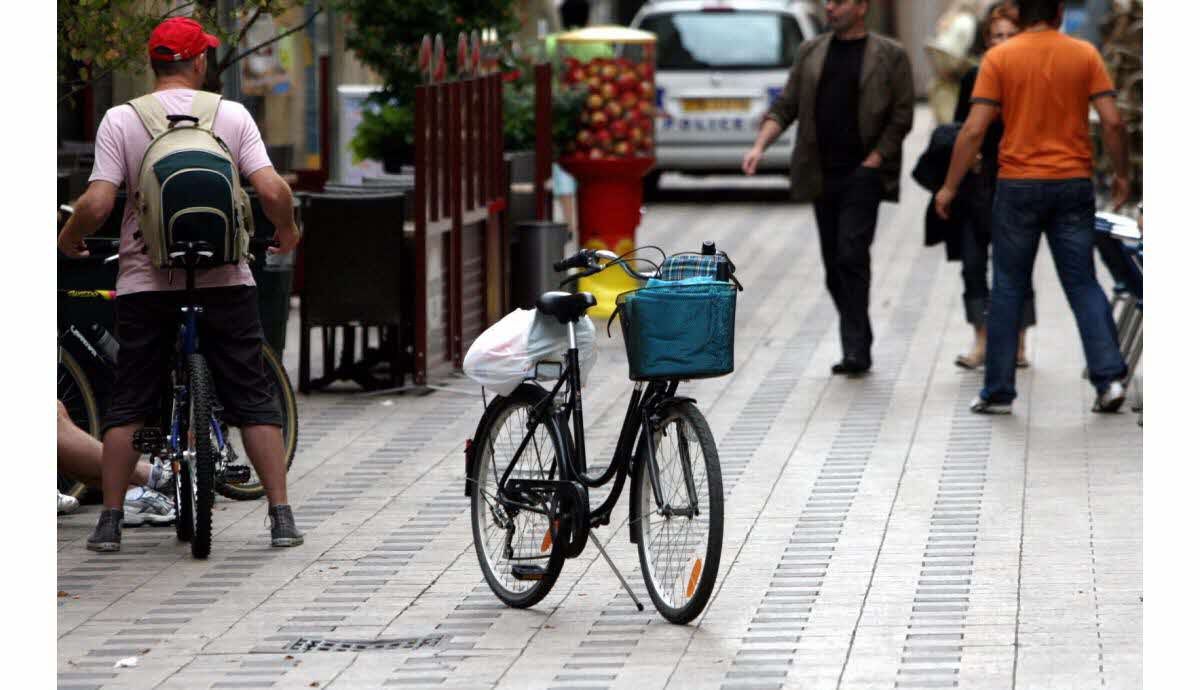 Adopte un vélo : Pourquoi changer son mode de transport ?